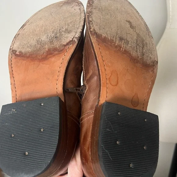 Frye lace up riding boot - Picture 7 of 7